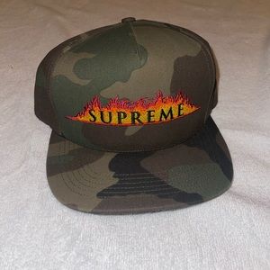 Rare Supreme Annihilation 5 Panel SS17 Woodland SnapBack Cap DS